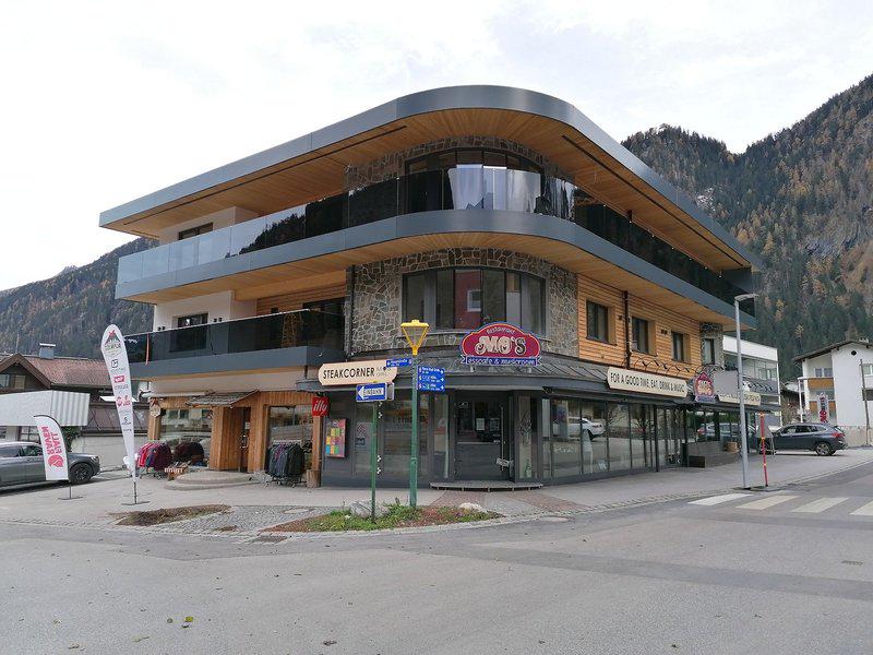 61B4CFC6F862DAC2AC31BC413D5AB7A8