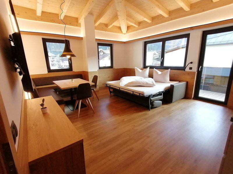 F62E54891A281319D21989161FA941B1