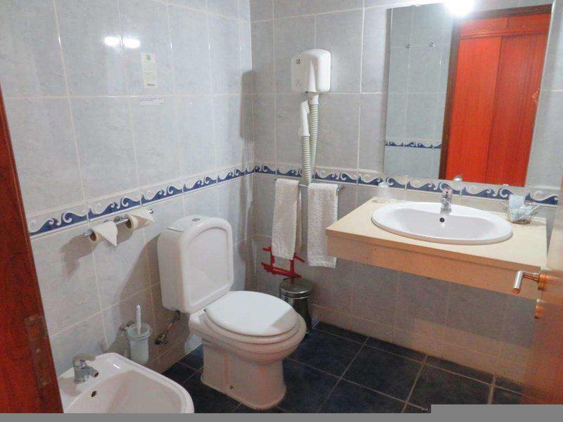 6F5B4A92111AD91B1513F7C1133A5A77