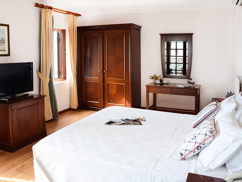 2AF527D46A7985C1BEAAED67999748A4