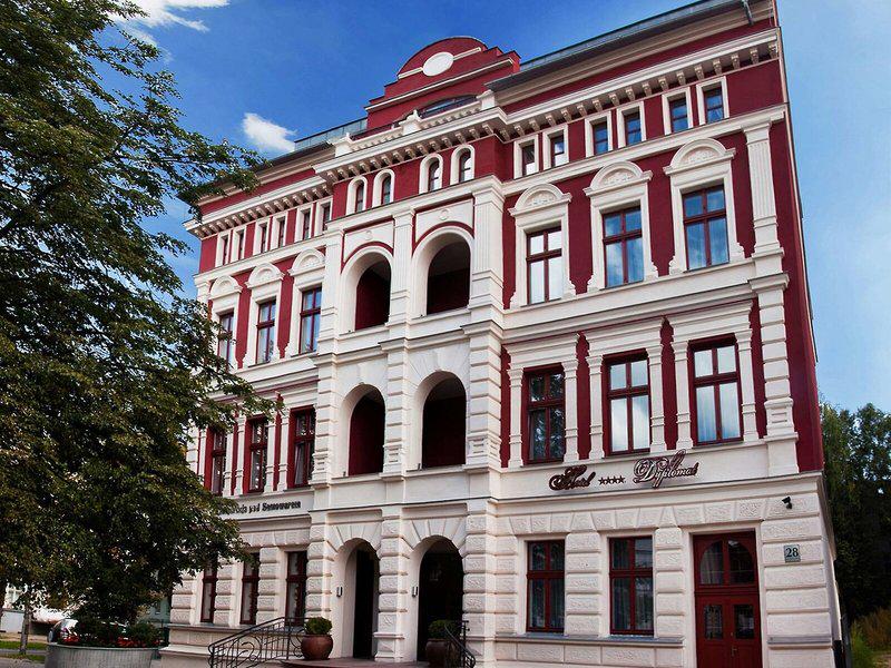 099ED515AF30E876D59F736B9CFD819F