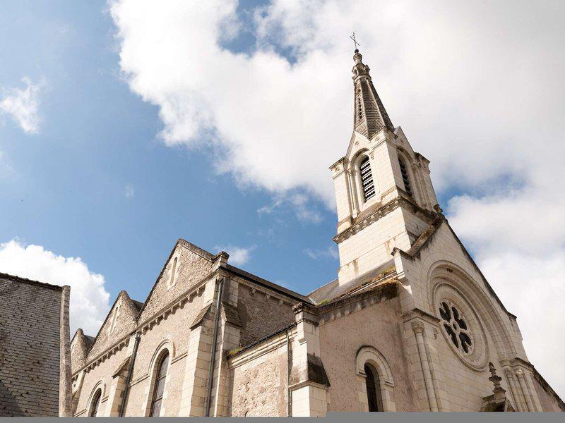 ECBF0E977EB240BC6D594C9CFDE42E73