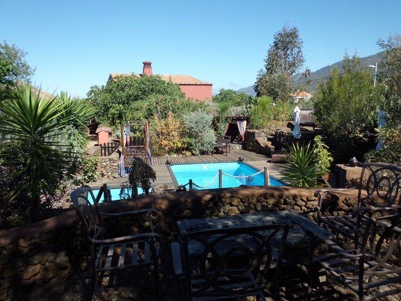 33DCF7FCD00A467456E9EE0D57FF97A6