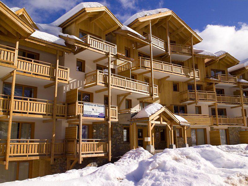 60F073C1F49EE4FC33E2F9BE4DCA841C