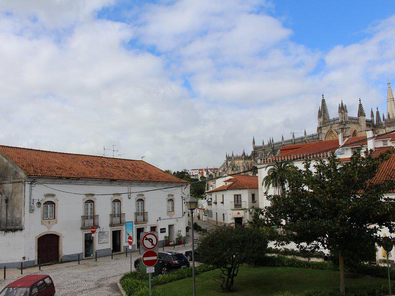 1BAFCECC9333F64B9C27B4EBB894AD40