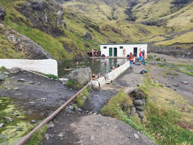 A14FA1287BAD79E7A7B75137B3103F73