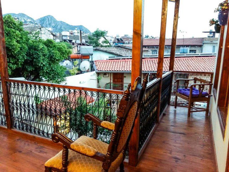 F593B07C1AA099EADFD90ADD1C99FEB8