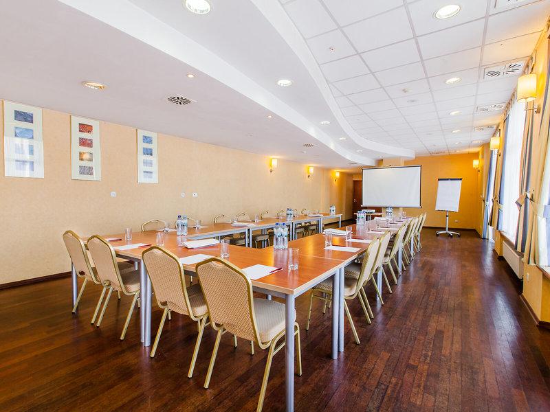 AA556AD1C38E0B828506A89675611087