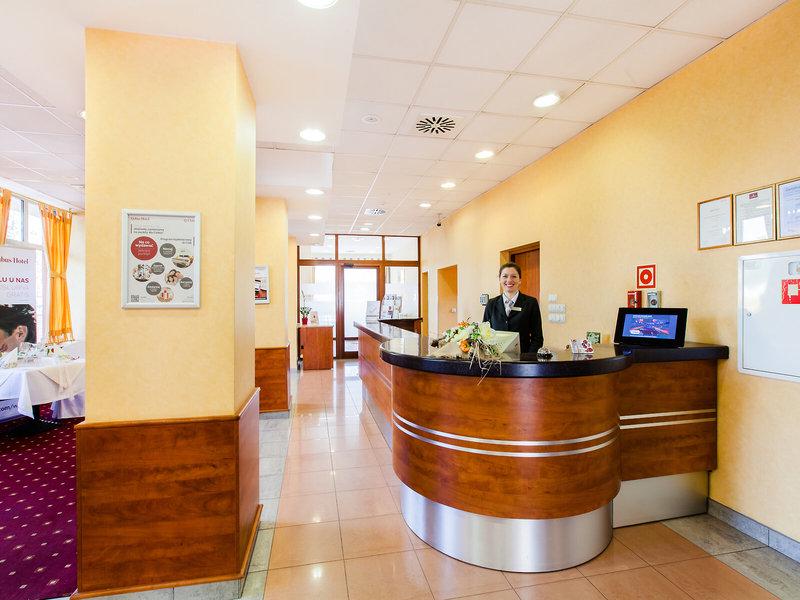 668F41D3C9C095EAD357D9932BEDE83F