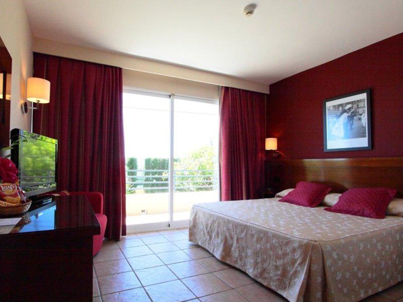 47D4251FE44BBFDC420D0FCB09E4F989