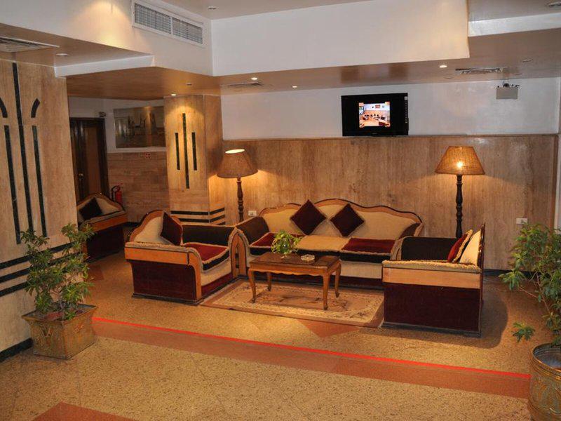 C8E1B5C583A1A7FA58EBA8418D5F6997