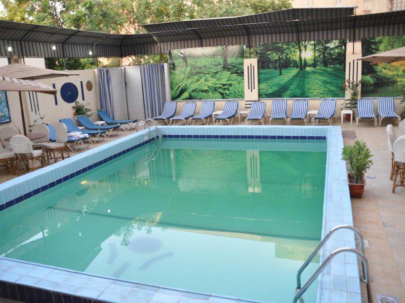 662AD5E94ED01B645777400E7C67E442