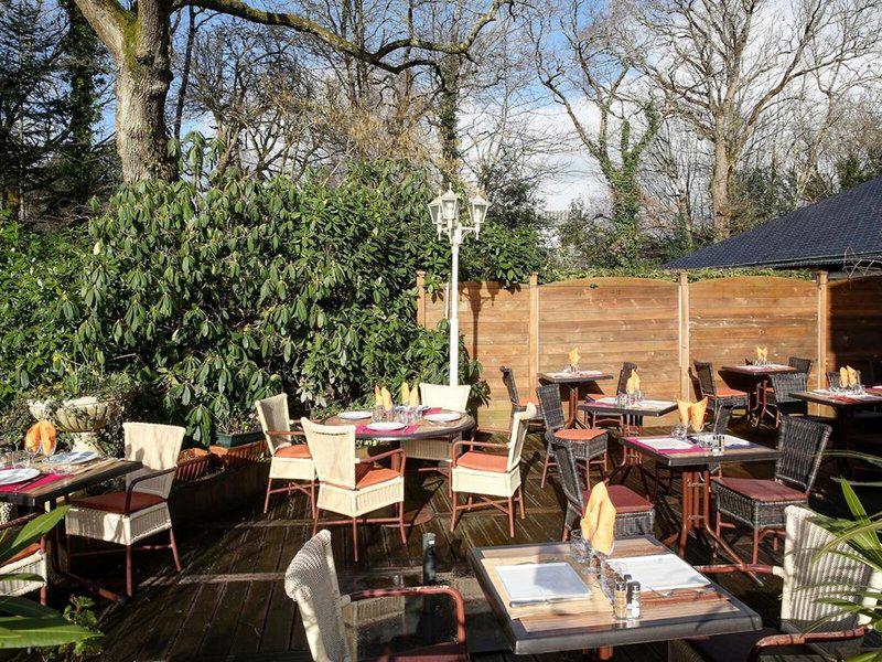 144D24322A571E1316E19A43F57BC7D6