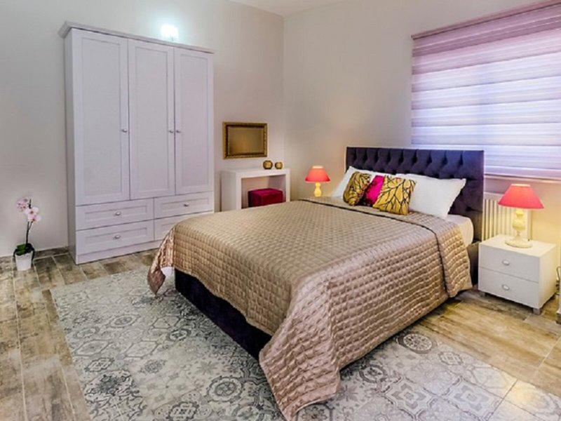 DDF5BC2BF5B919D88020DA5AE462DF2A