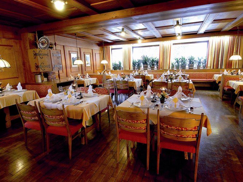 D9468FE899ACC60A3FA8D581C83AFBB0