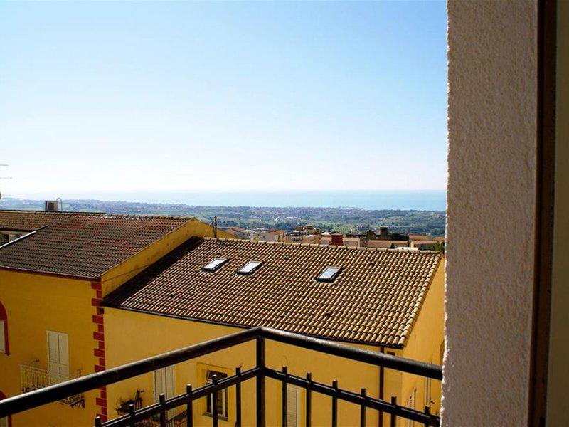 34C91702E7E4CF0EAECC4876F0E5E7CC