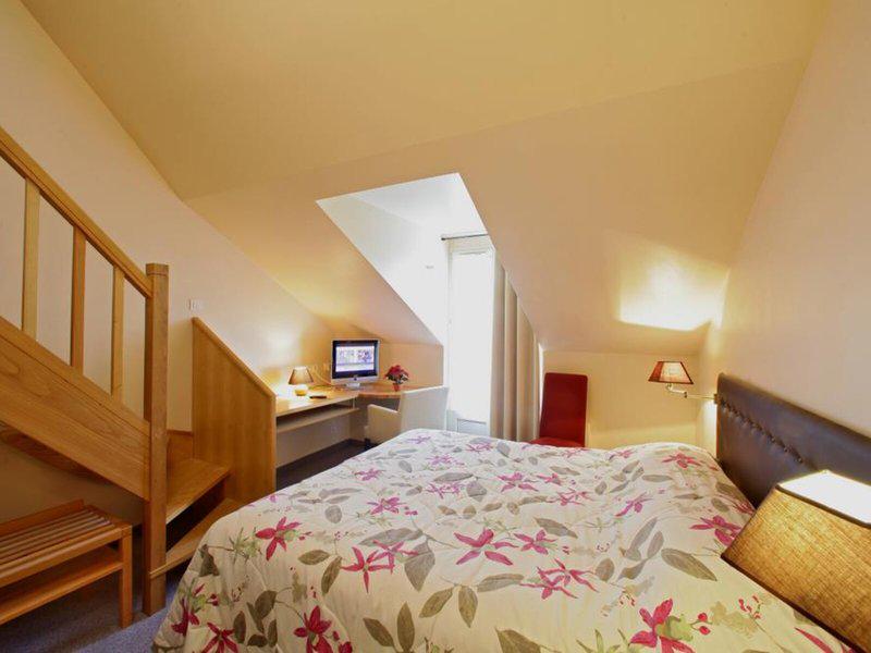 7252A402F3BA282D5C170863AB0EB7F1