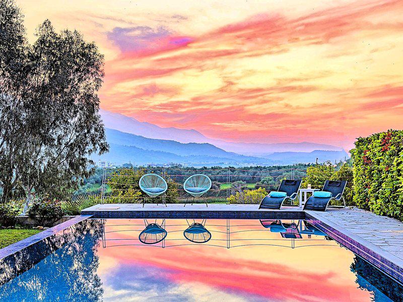 F18E37517D6D8B8C7B58DB85A088E777