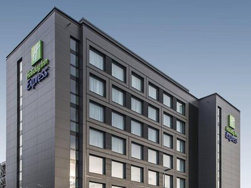 2FEA7FB9A7A92723F4291644A1A9A5B1