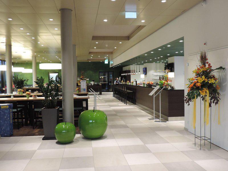 2AB55E32F8F5EB2FEF56A284468EB75D