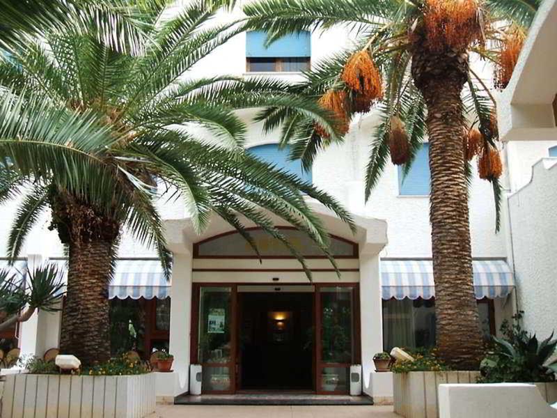 97B67BE3EAC1E93E87893123D8D3D947