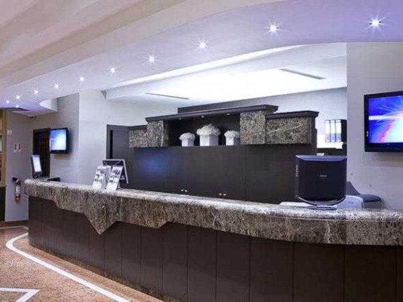 C3537E23B83BDEB9B81FADCFA18E6902