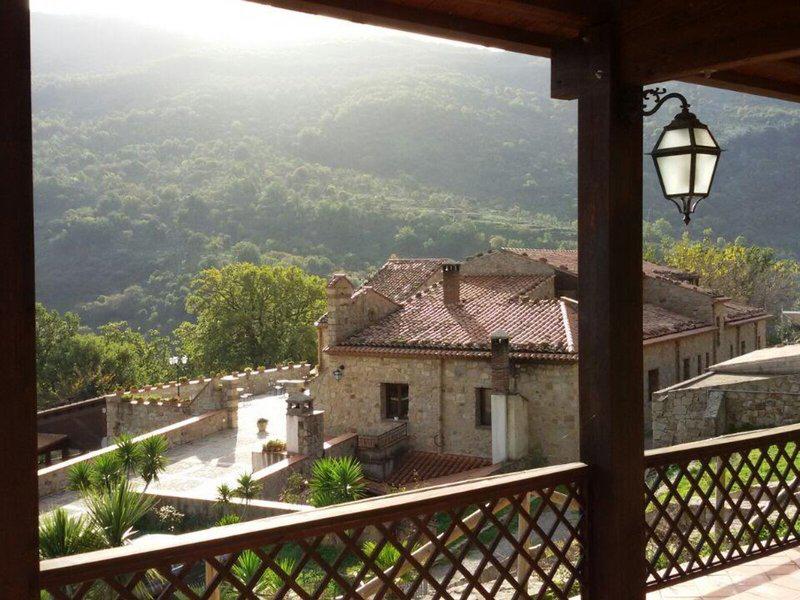 359282A898DDE3FEE77FEC7327CDF3D3