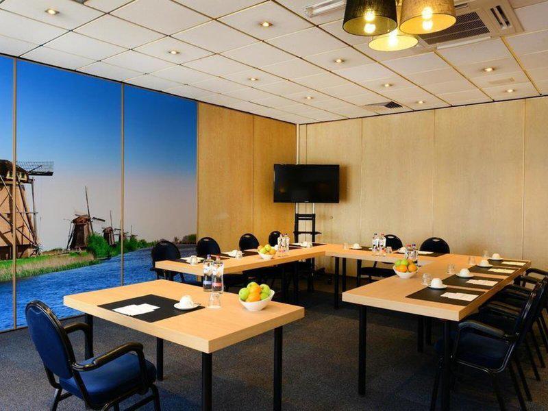 FCAEB8AB810B8FB3A796C196CFC3C50D