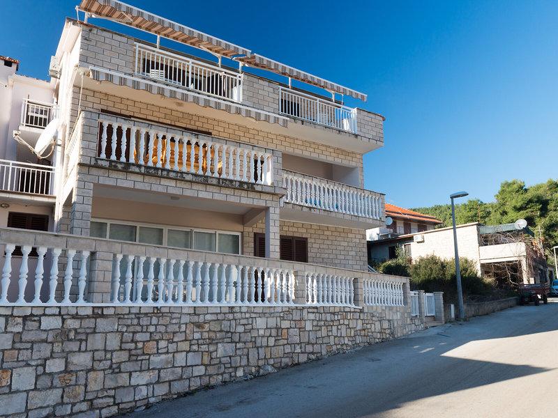 4C21C4F3874E1A46D0EA9EFBE1E9F326