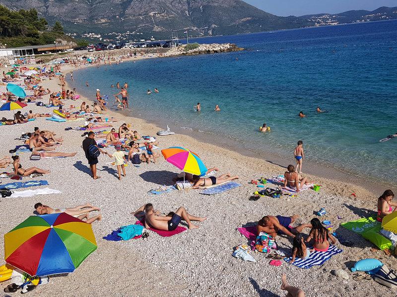 AA3585FBBE1C01D855CAFA1ADEC1ECCA