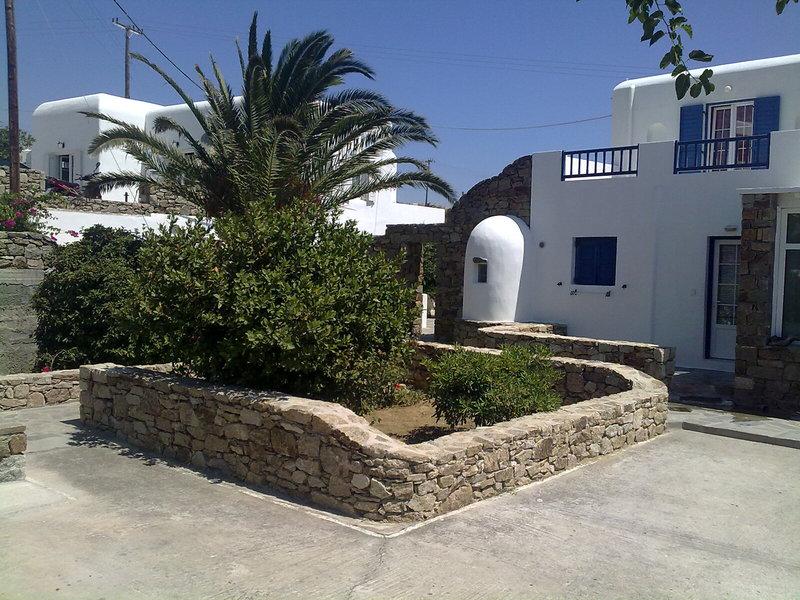 331BB4676388D11A15F2E552E656CB57