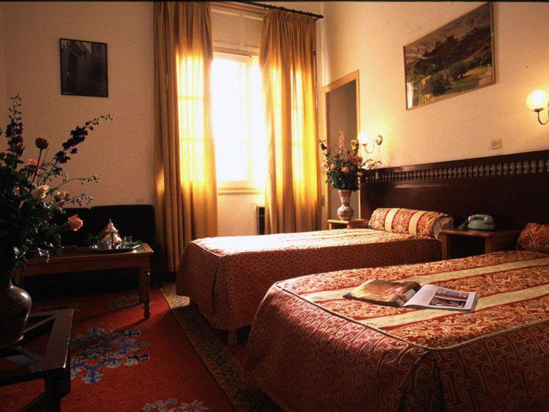 0C0BC9245AFE1B86AEBE3AF02F8CAB5B