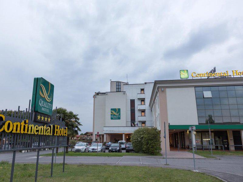 5E8EC90DB8D81436EDA55AC1B541657F