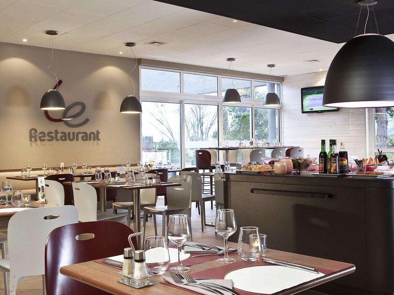 A87F3EAF4DE9A4BD33B86D996F0F8E39