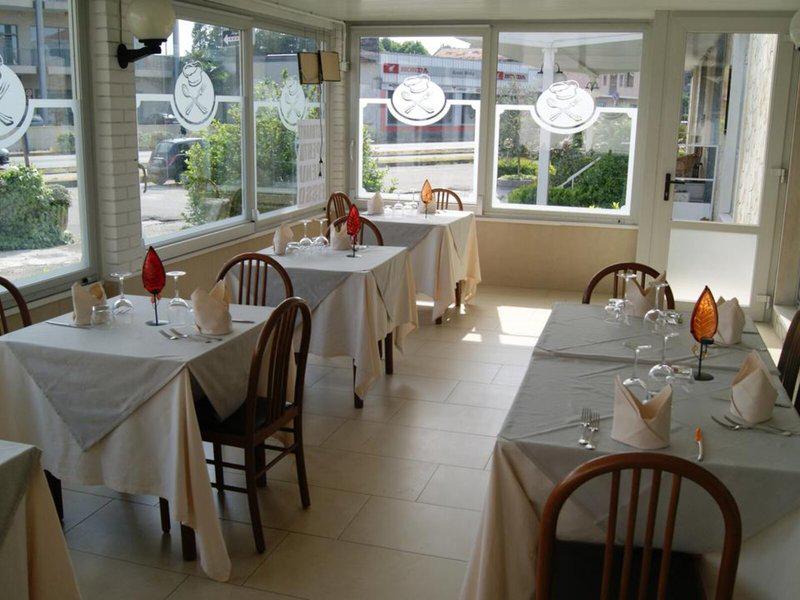 1FB04B0F0BE0A7376557F4F9AF8B2242