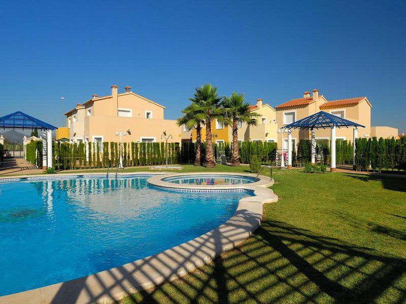 10172B5797FDABAD0A4514BD3233E6AB