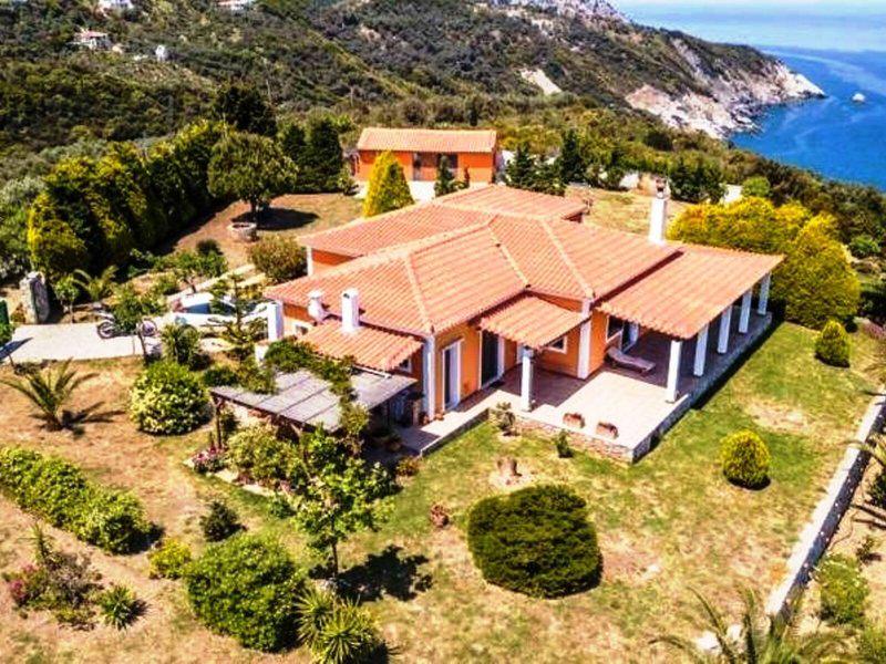 4AD210BB5ACAE221E31C9BB7A4B6891E