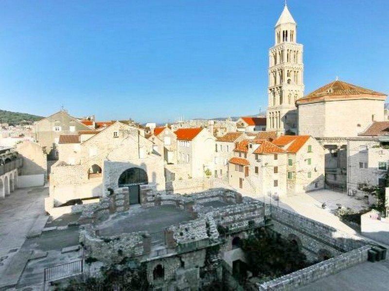 7BF48C255BD4CE4711EA8709F8B7BB59