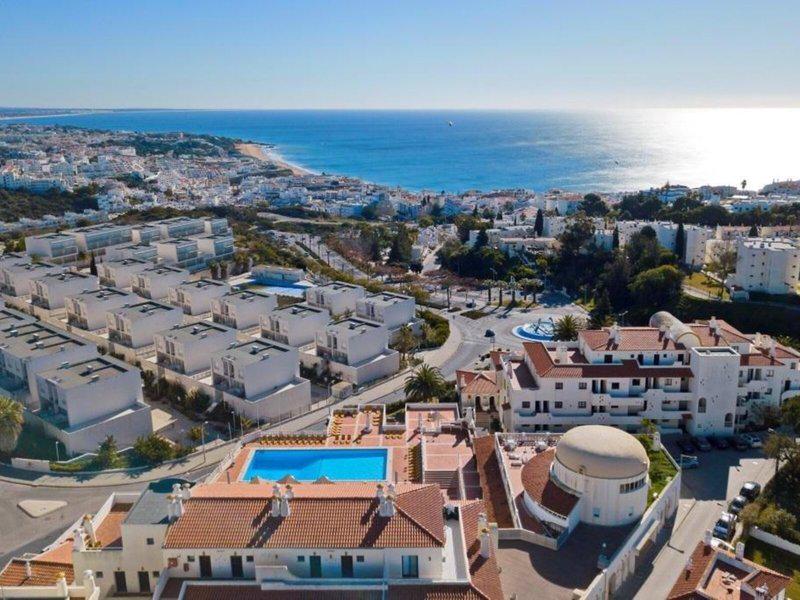 8F5856FF14425AA666B702F16EC27F36