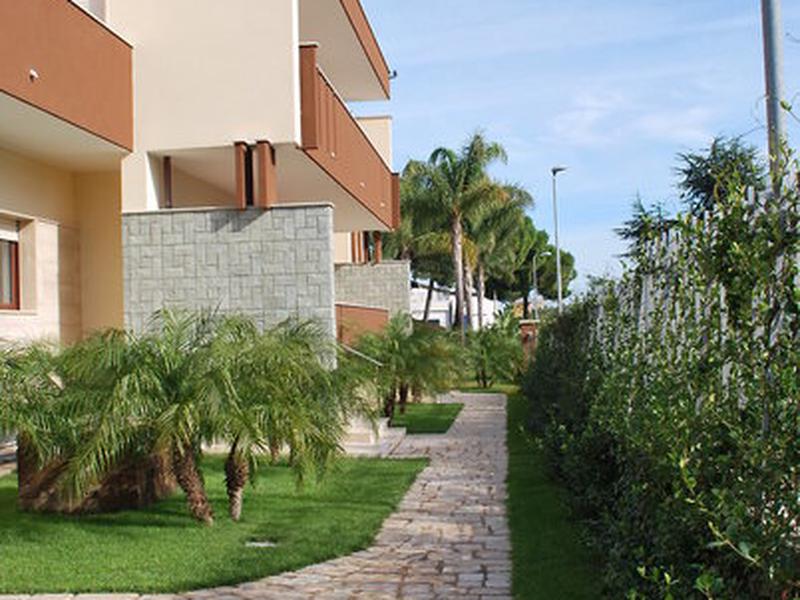 77BEE04F0454933ACE0DED83A53106BB