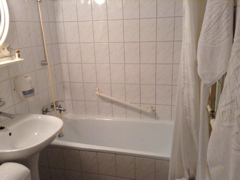 263F10BDB9EB70E45CC8A6CC61D6D951