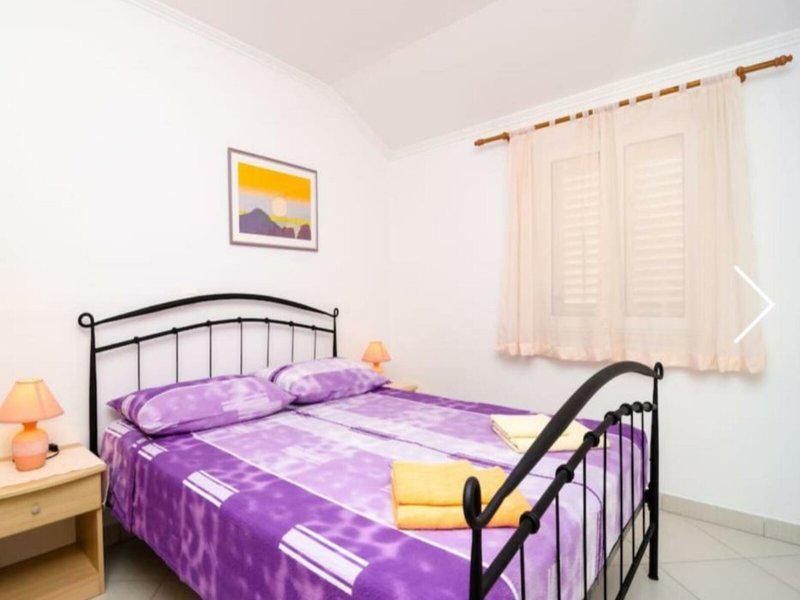 C2B5DC6DB65E0BB74C001C94997D68BD