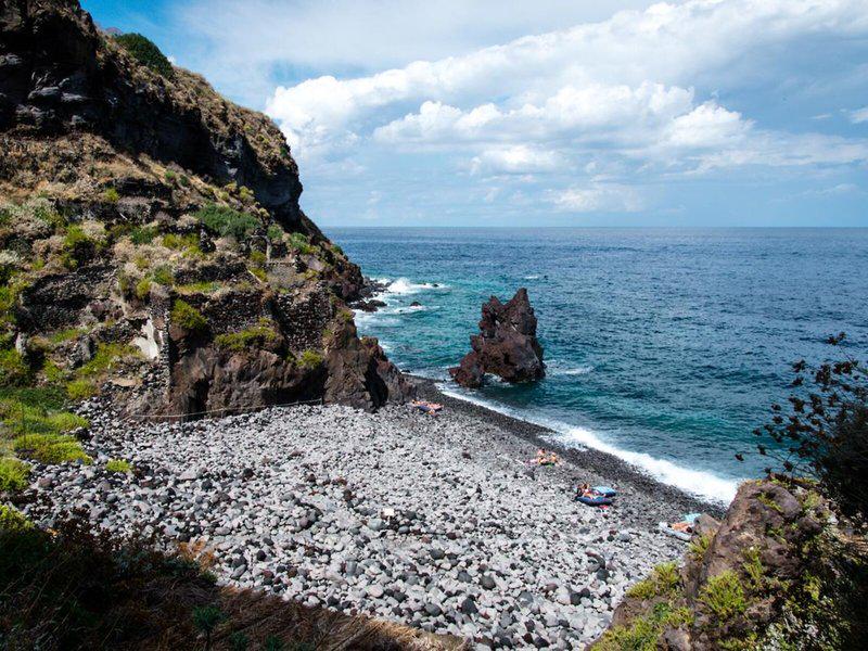 6AA1FC32B2EF5C2612EEAB7CC5F633DC