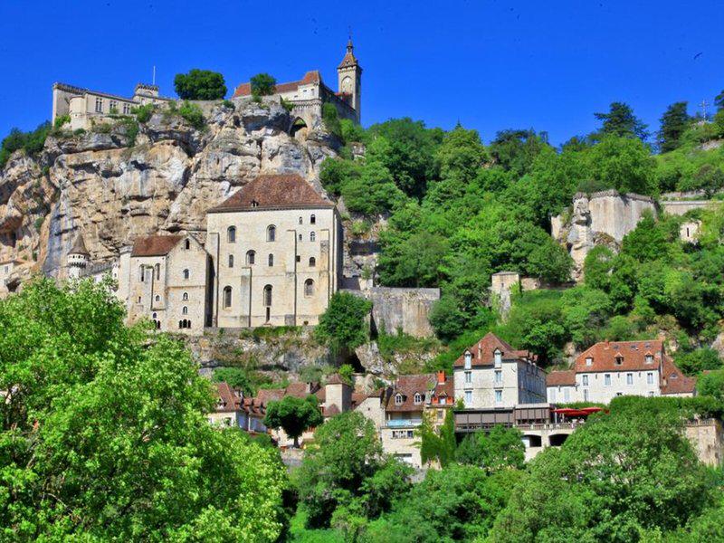 5E4927DB235770A406DFB6082080D37F