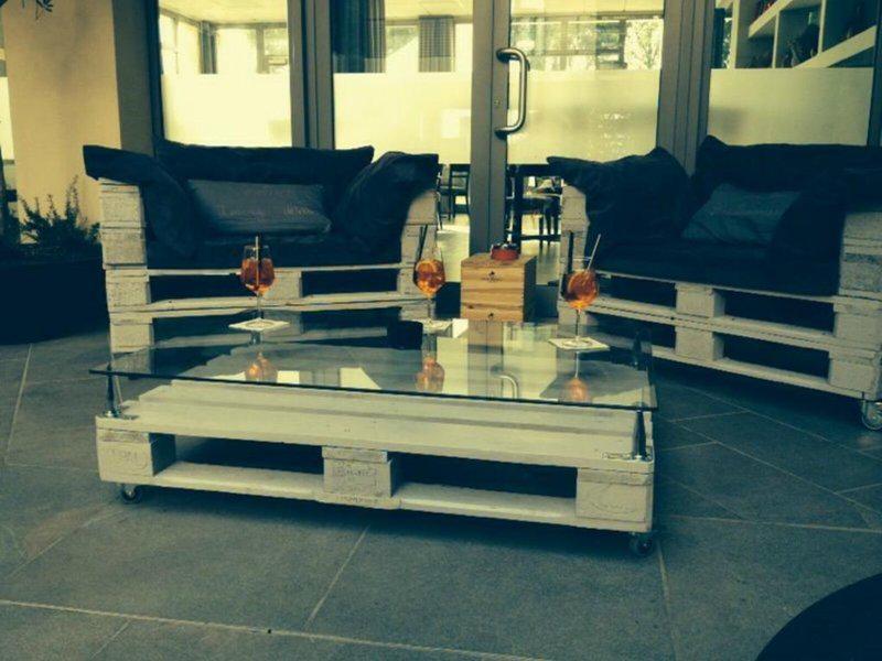 D39C2A22030E10AEC3D52A8E9423E5D1