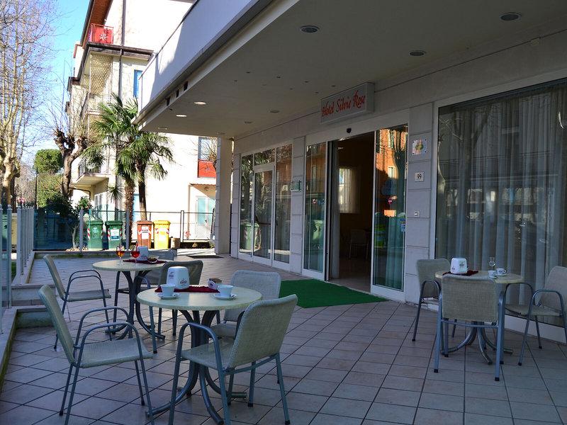 686DB8E107A2E4C67B0F5720721F2978