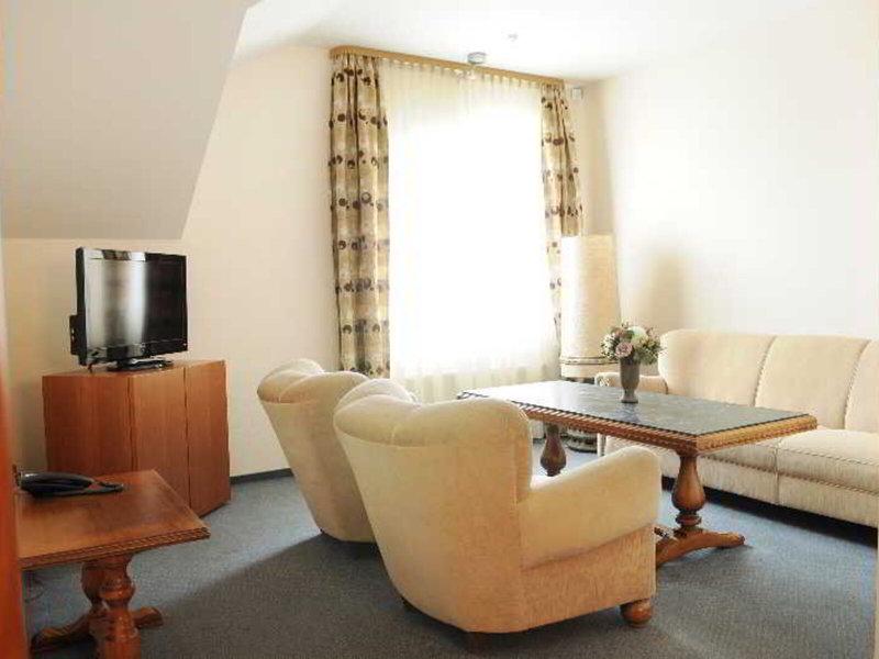 8DFEC700D3EFCE191548F1FAA352D7A2