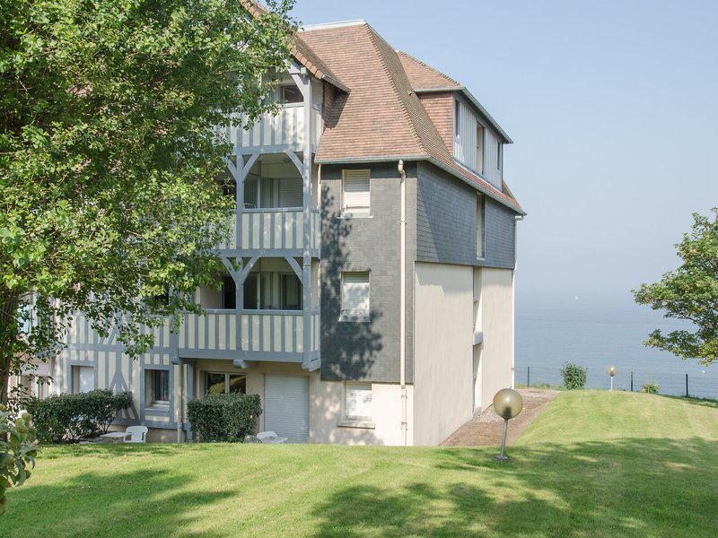 83BADB514E5AF537B88A0E248016FC9E