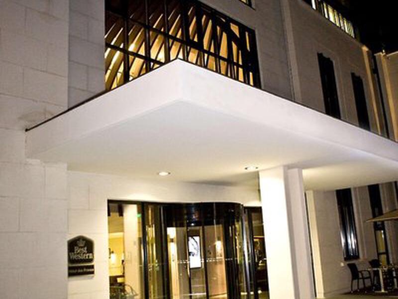 BDF1E881EFC6C4F12747E435C7BA072C