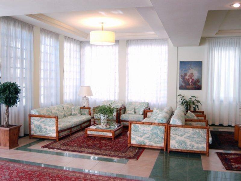 2D384BB18A9D304303E0186657465B0C